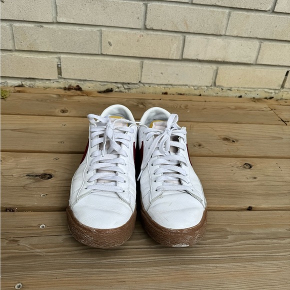 Men’s Nike Blazer Low Cut - Picture 2 of 16